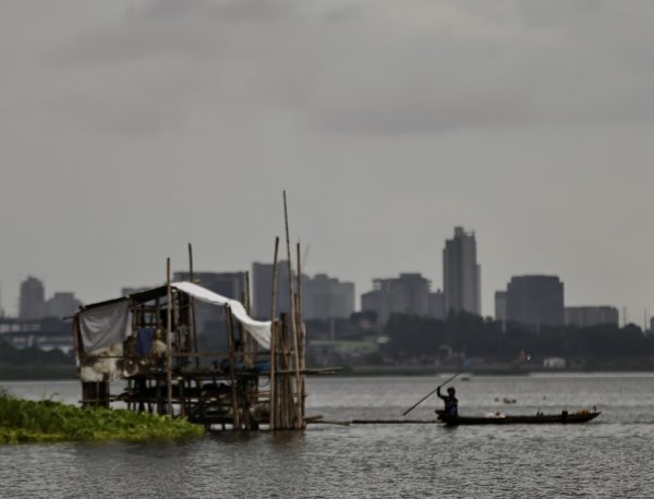 满盈网配资 菲律宾以东洋面生成今年第6号台风“韦帕”